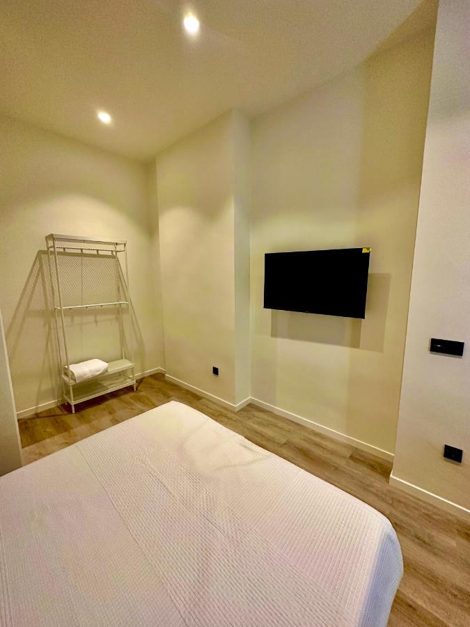 Apartamentos Sunsets Malaga Centro Luaran gambar